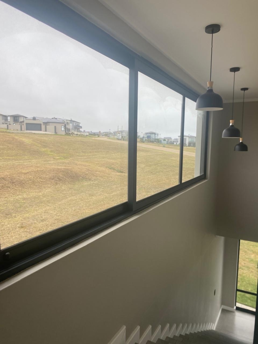 4 Bedroom Property for Sale in Le Grand Golf Estate Western Cape